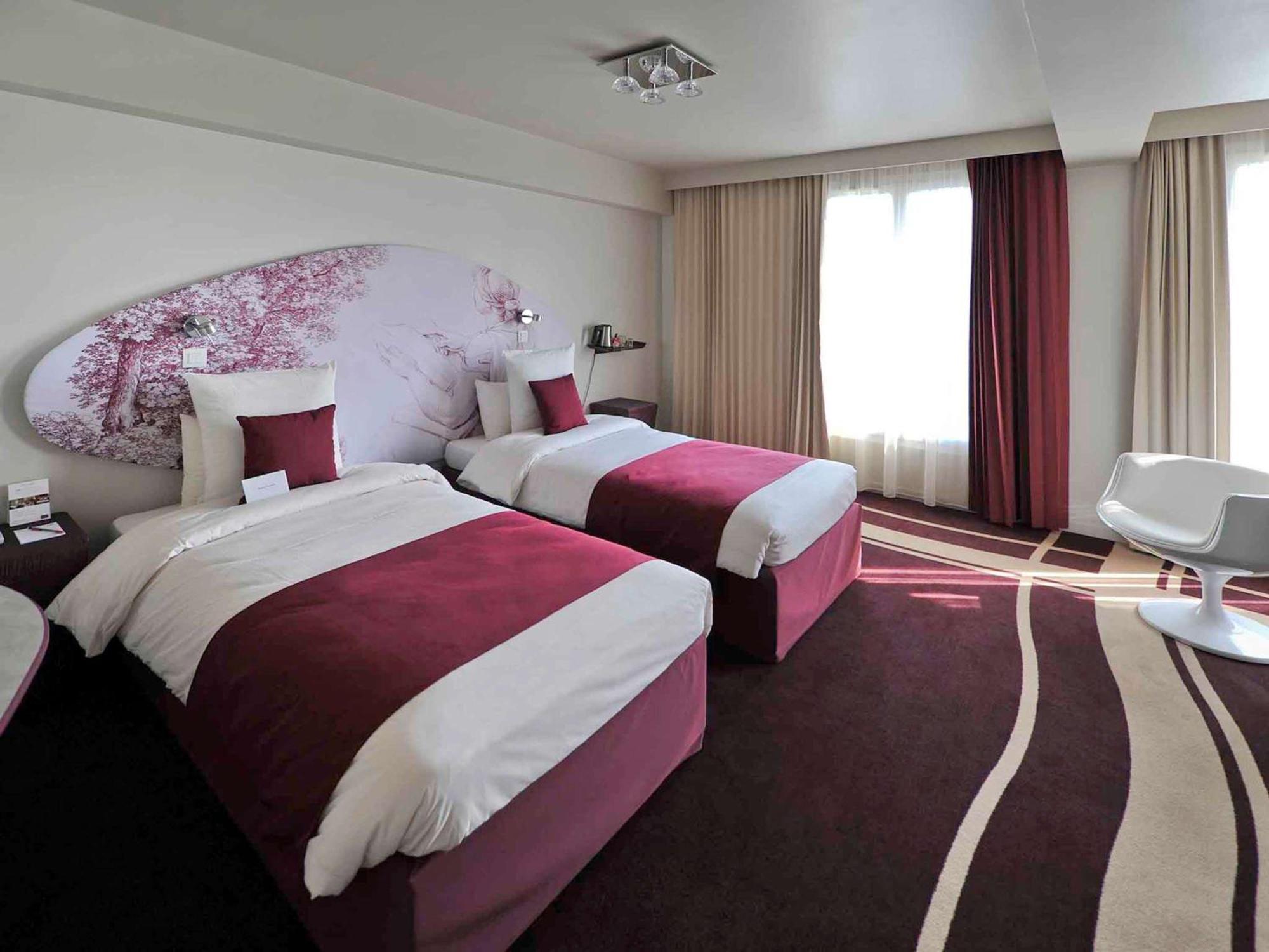 Mercure Paris Bastille Marais Exteriör bild