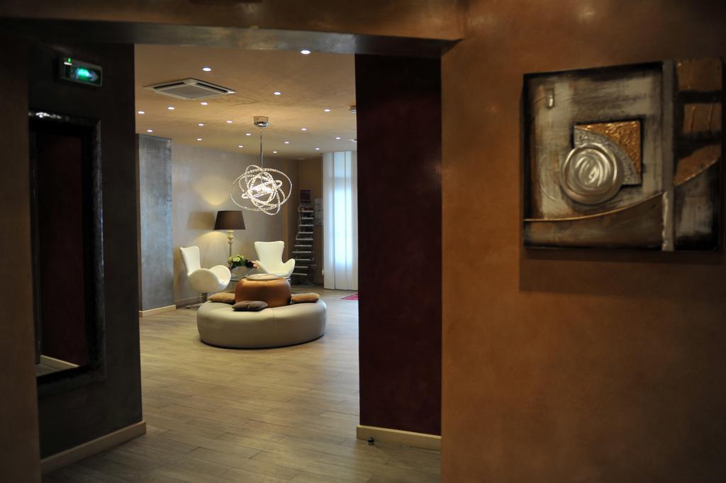 Mercure Paris Bastille Marais Exteriör bild